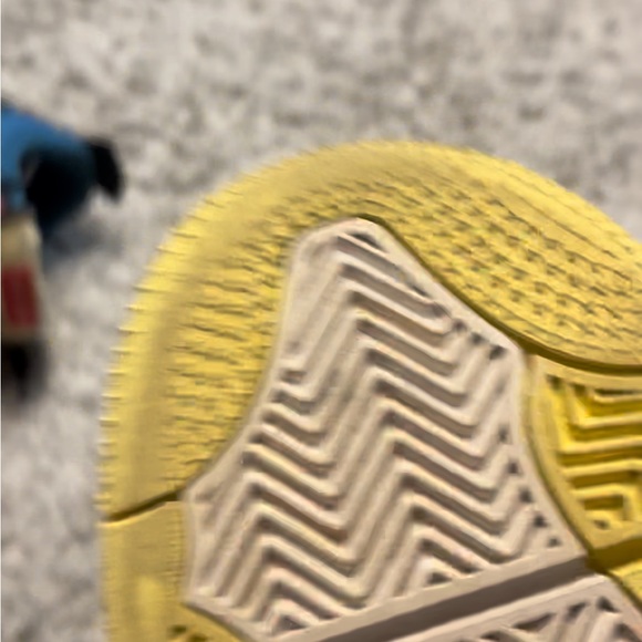 Jordan 4 Union Guava - Picture 10 of 10